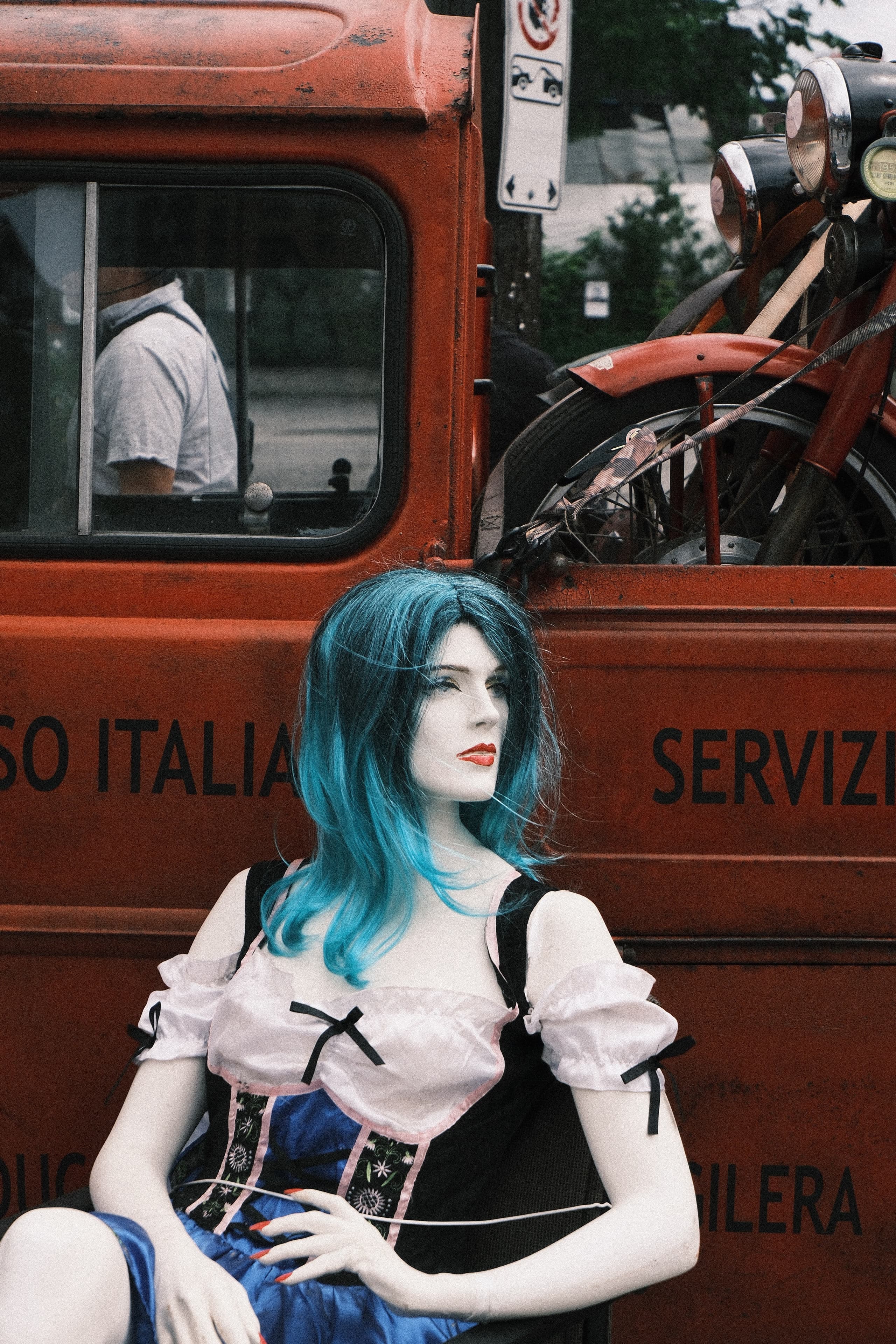 Italy Festival performer and vintage truck
